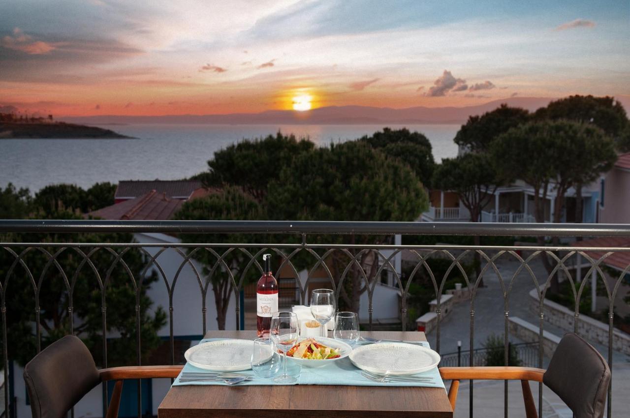 Le Ciel Hotels & Wellness Club Çeşme 外观 照片